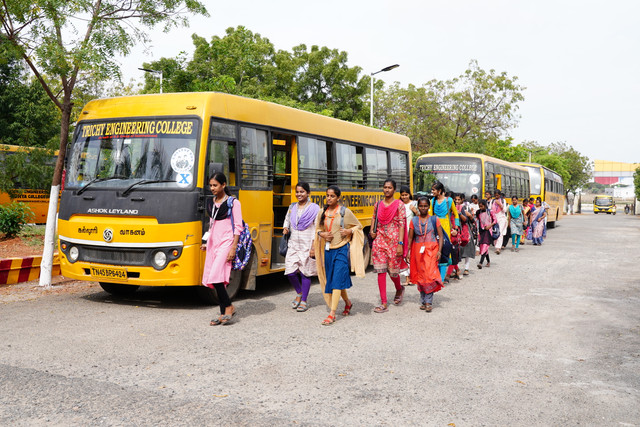 College transport bus 3